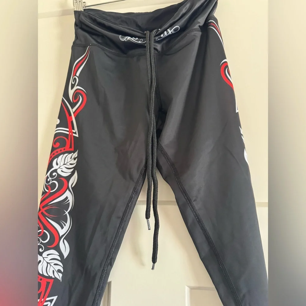 Women’s Athletic Leggings - Picture 8 of 8